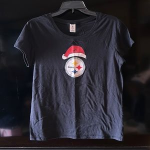 NFL Pittsburgh Steelers Santa Hat t-shirt XL